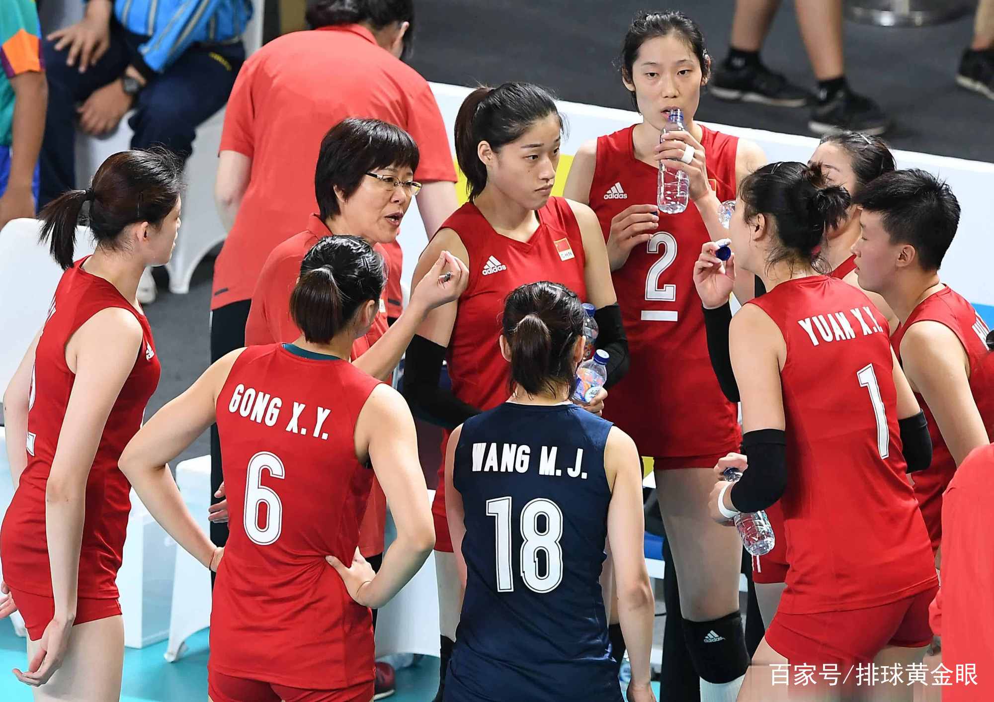 中国保住金牌榜首位!需谢拒与孙杨握手之人,叶诗文成女队遮羞布